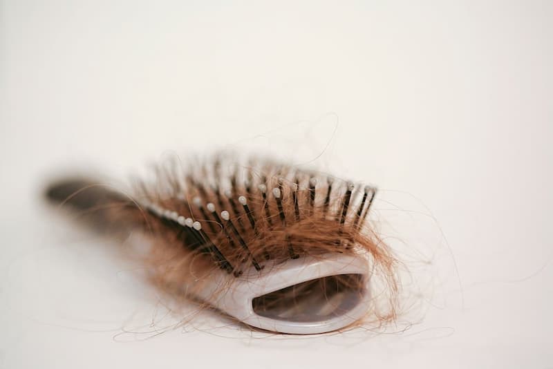درمان خانگی ریزش مو شدید در زنان و اهمیت مو در زیبایی
