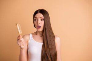 نقش تونیک palminex در جلوگیری از ریزش مو