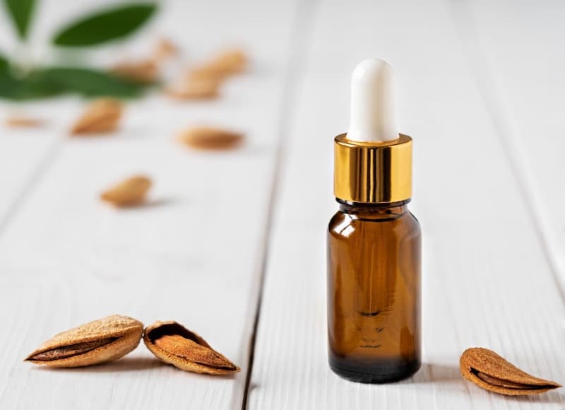 روغن بادام تلخ