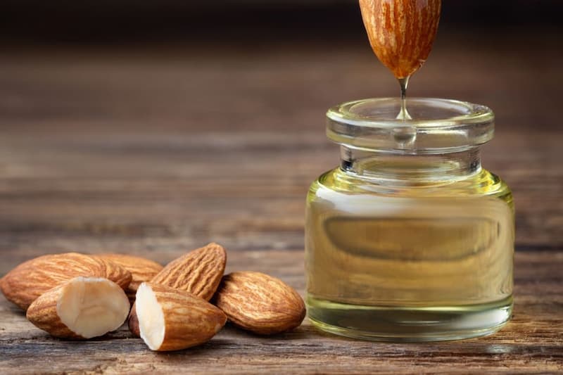 خواص روغن بادام تلخ برای مو